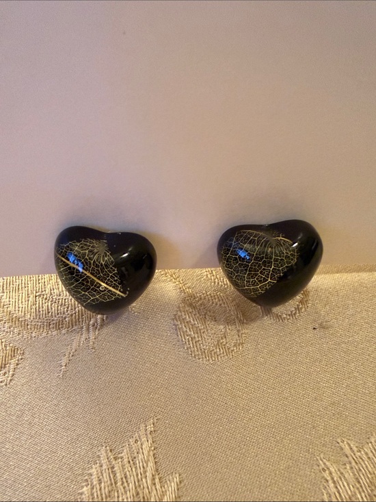 Jewelry - Pair of Black Heart Acrylic Earrings with Gold Leaf Vein Detail